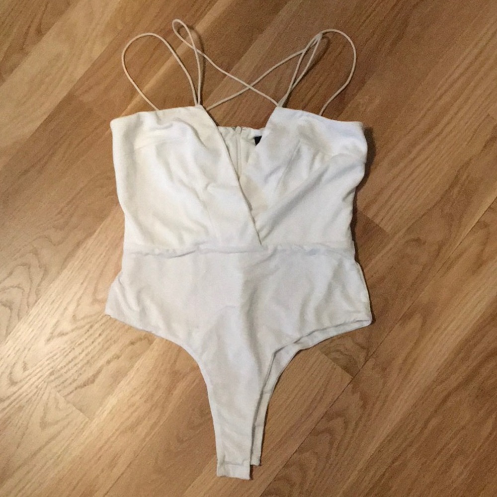 Akira Chicago white bodysuit size S